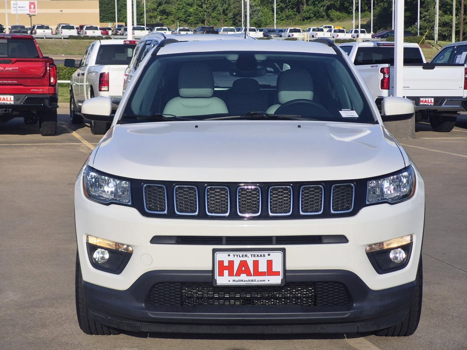 Used 2017 Jeep Compass Latitude w/ Popular Equipment Group image 2