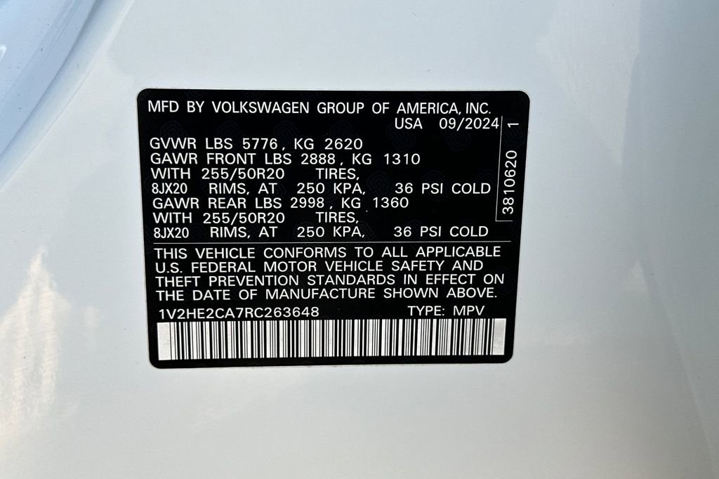 Used 2024 Volkswagen Atlas Cross Sport SE image 29