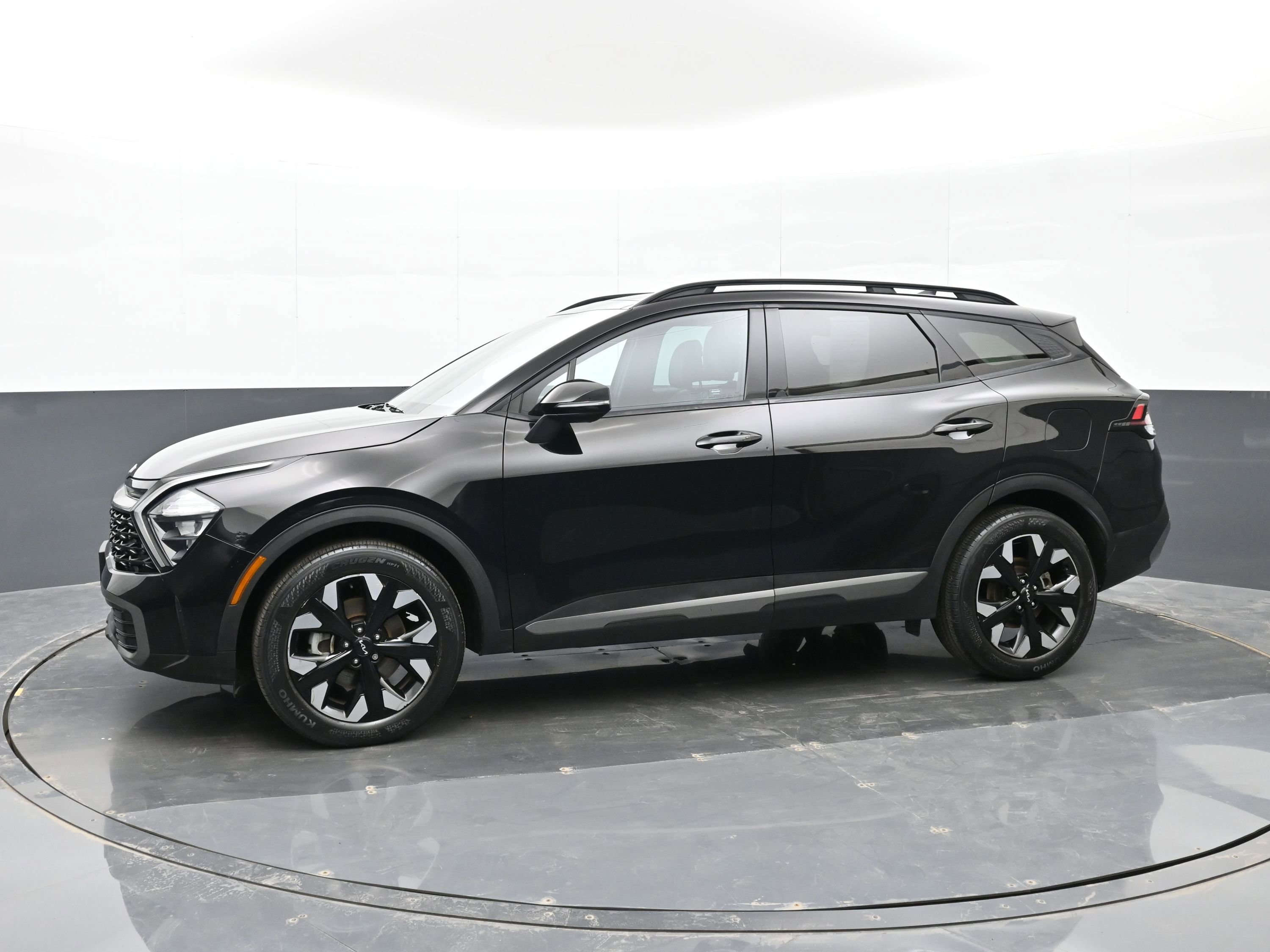 Used 2023 Kia Sportage X-Line w/ X-Line Premium Package image 5