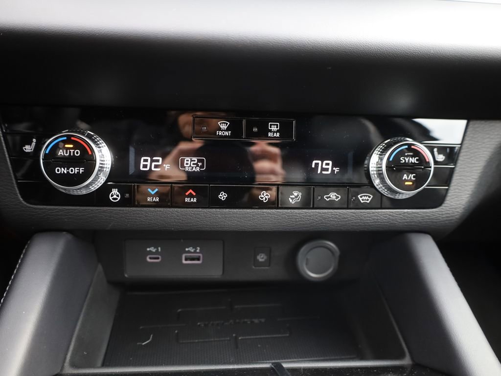 New 2025 Mitsubishi Outlander SEL Black Edition image 46