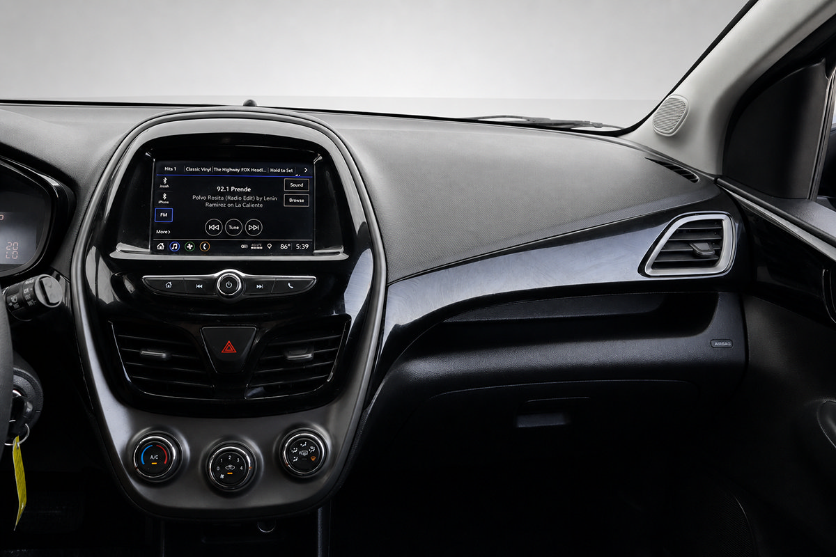 Used 2021 Chevrolet Spark LT FWD image 31
