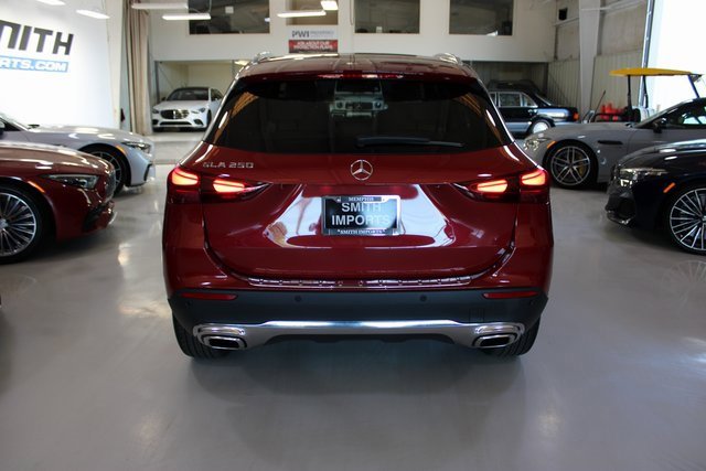 Used 2024 Mercedes-Benz GLA 250 w/ Exclusive Package image 46