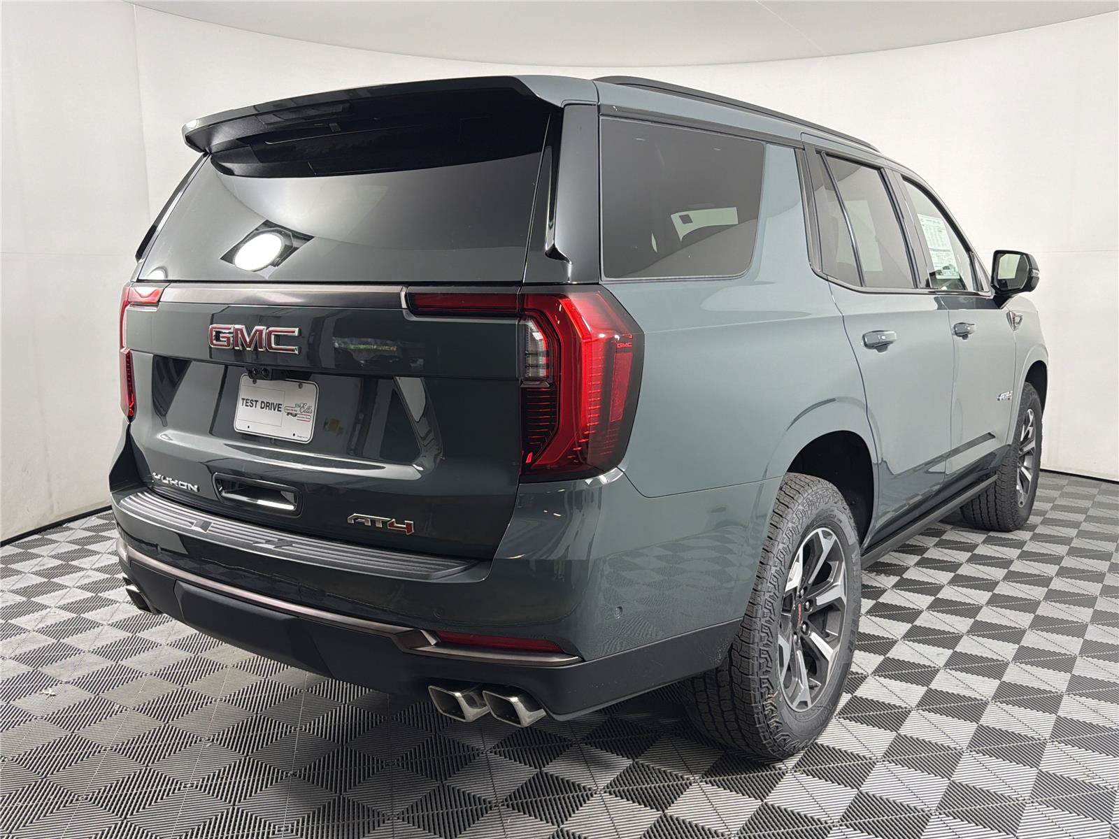 New 2026 GMC Yukon AT4 Ultimate AWD/4WD image 6