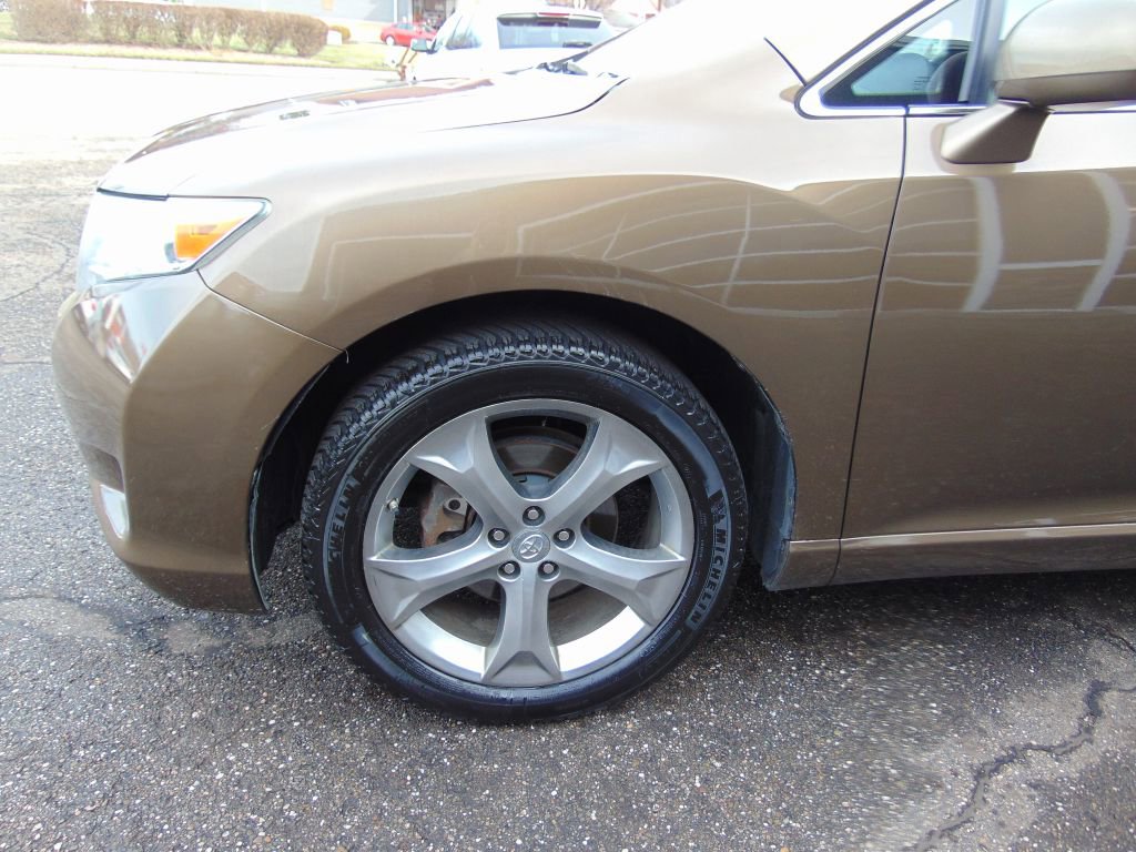 Used 2010 Toyota Venza XLE image 12