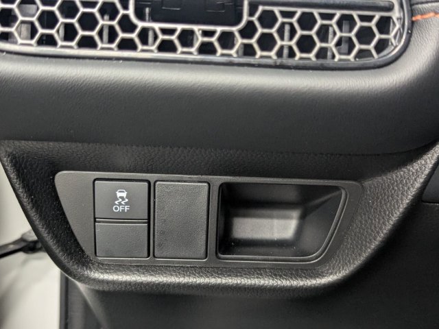Certified 2025 Honda HR-V Sport image 13