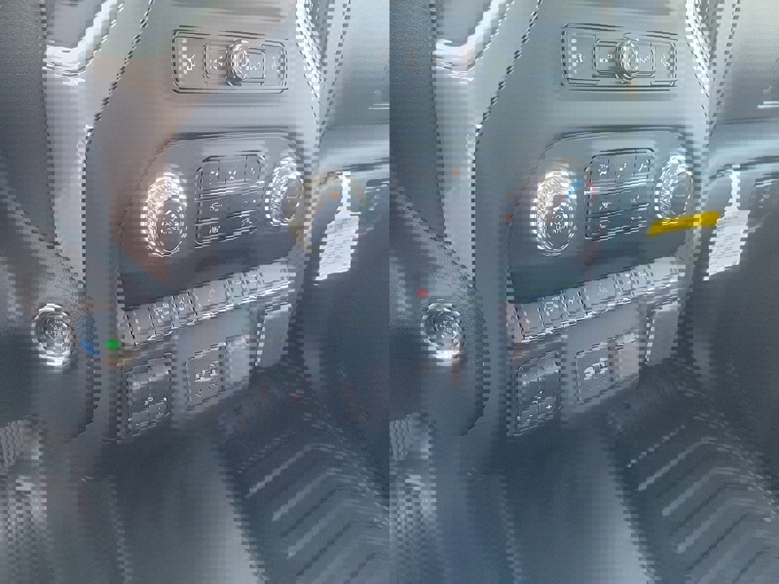 New 2026 GMC Sierra 3500 Pro w/ Convenience Package image 17