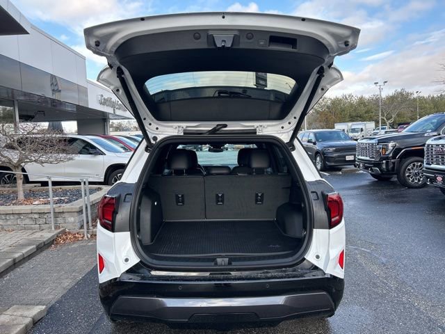 New 2026 GMC Terrain AT4 w/ Convenience Package III image 28