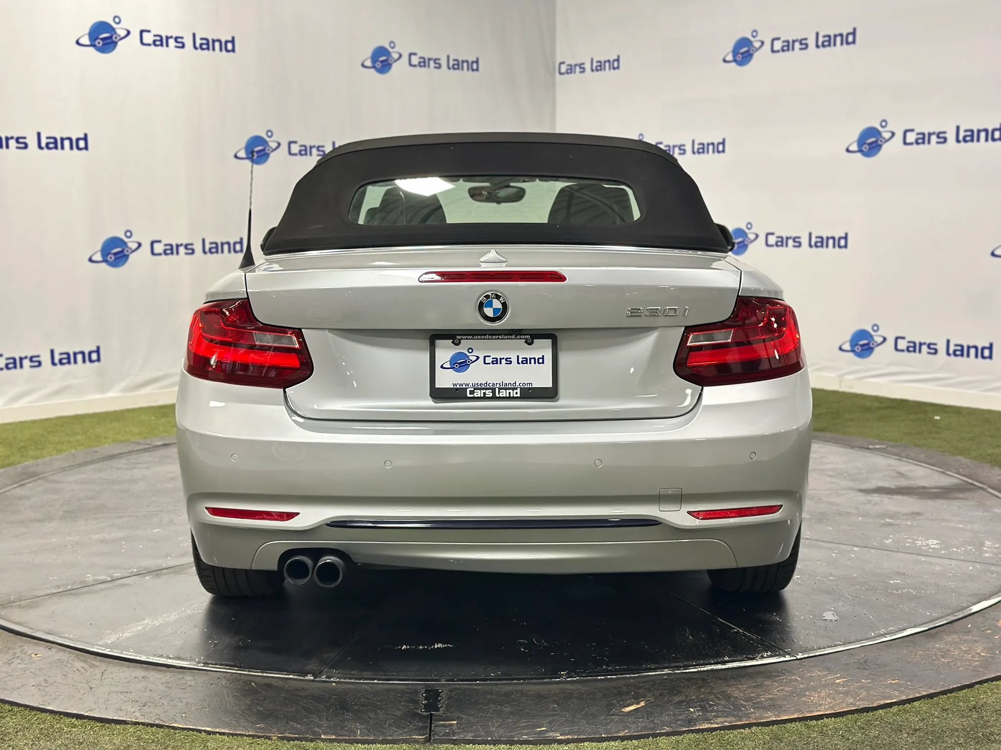 Used 2017 BMW 230i Convertible w/ Driving Assistance Package RWD image 4