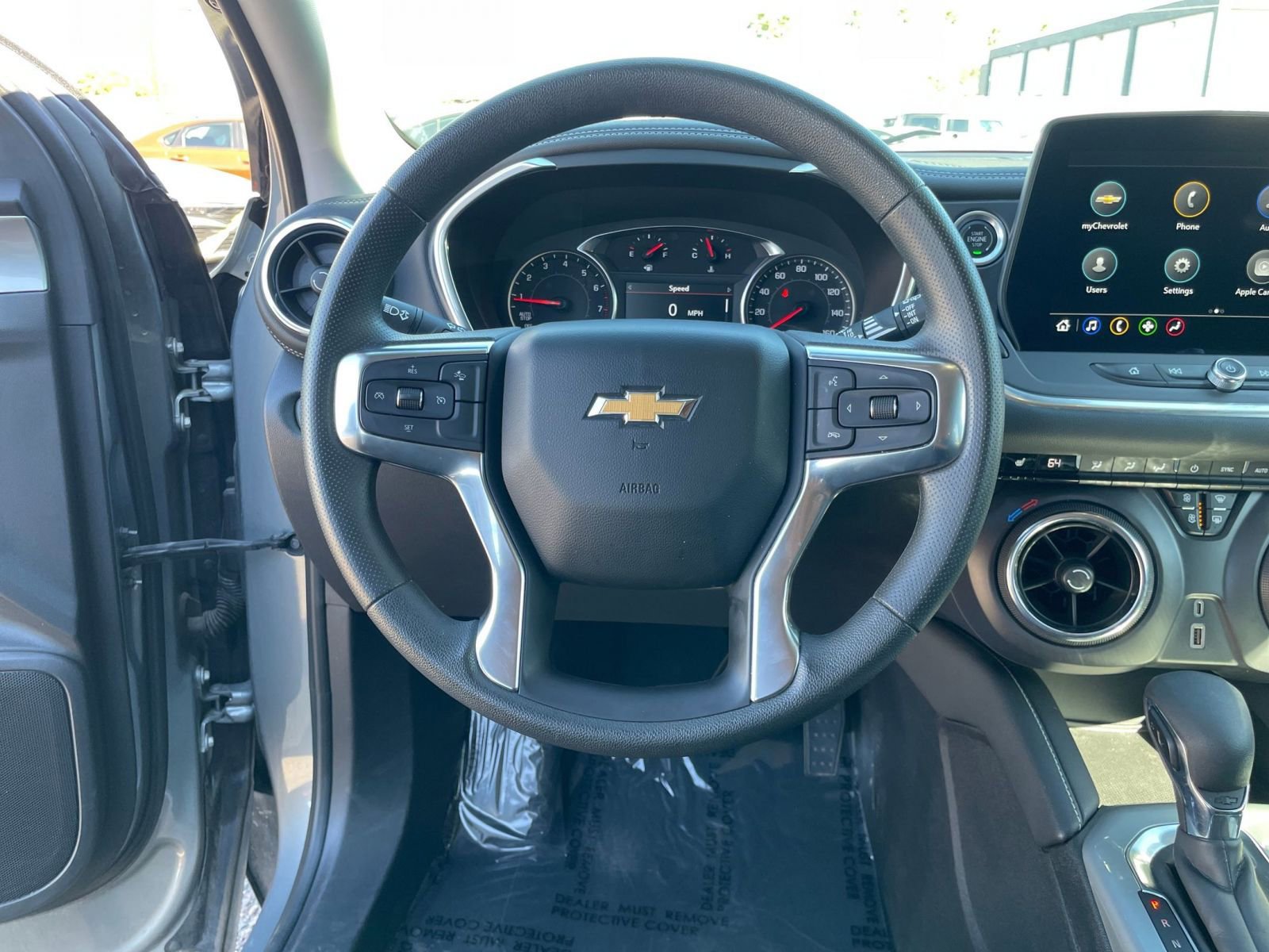 Used 2025 Chevrolet Blazer LT image 30