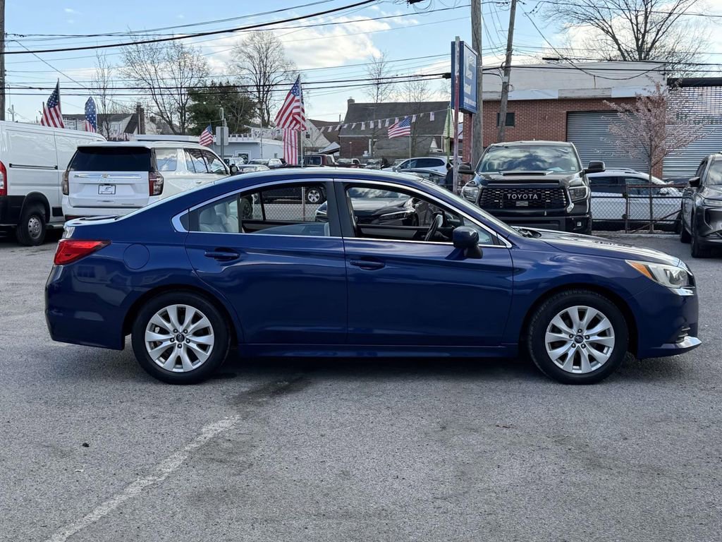 Used 2015 Subaru Legacy 2.5i Premium image 9