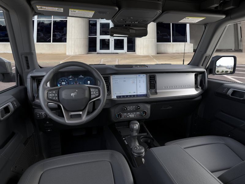 New 2026 Ford Bronco Outer Banks AWD/4WD image 9