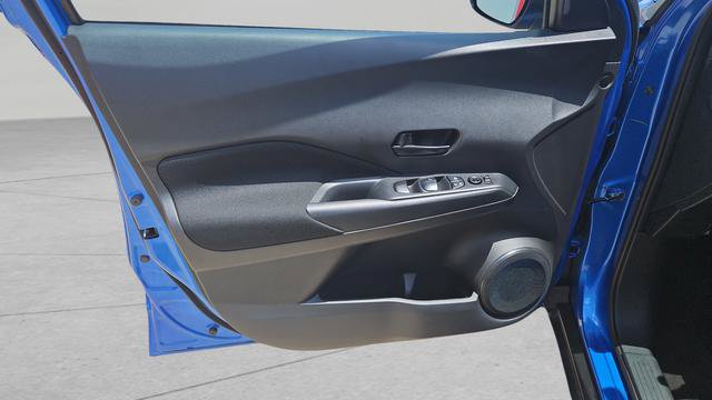 Used 2025 Nissan Kicks Play S FWD image 14