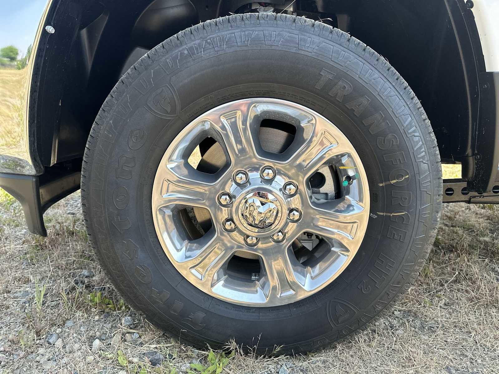 New 2025 RAM 2500 Big Horn AWD/4WD image 17