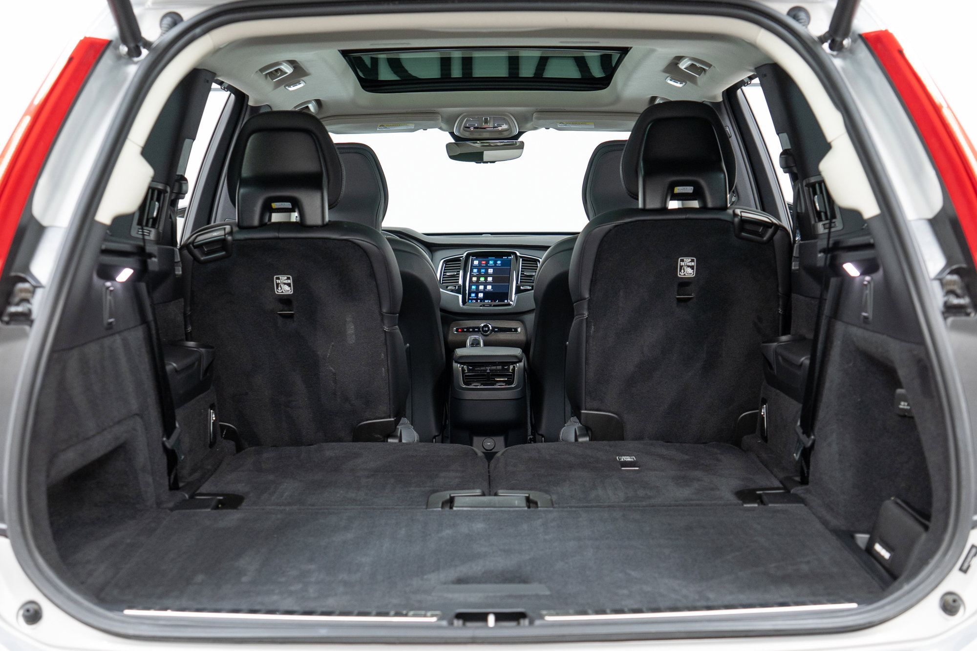 Certified 2023 Volvo XC90 B6 Ultimate w/ Protection Package Premier AWD/4WD image 10
