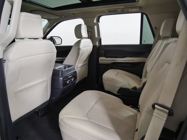 Certified 2024 Ford Expedition Platinum AWD/4WD image 16