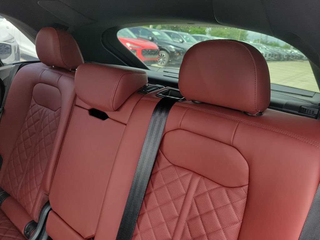 New 2026 Audi SQ8 Prestige AWD/4WD image 26