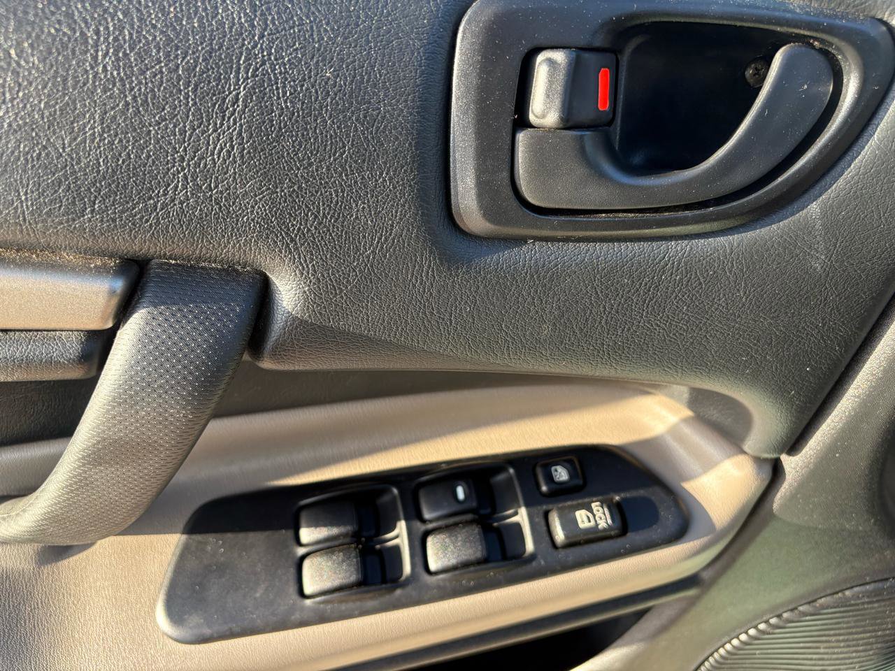 Used 2003 Mitsubishi Eclipse GTS image 36