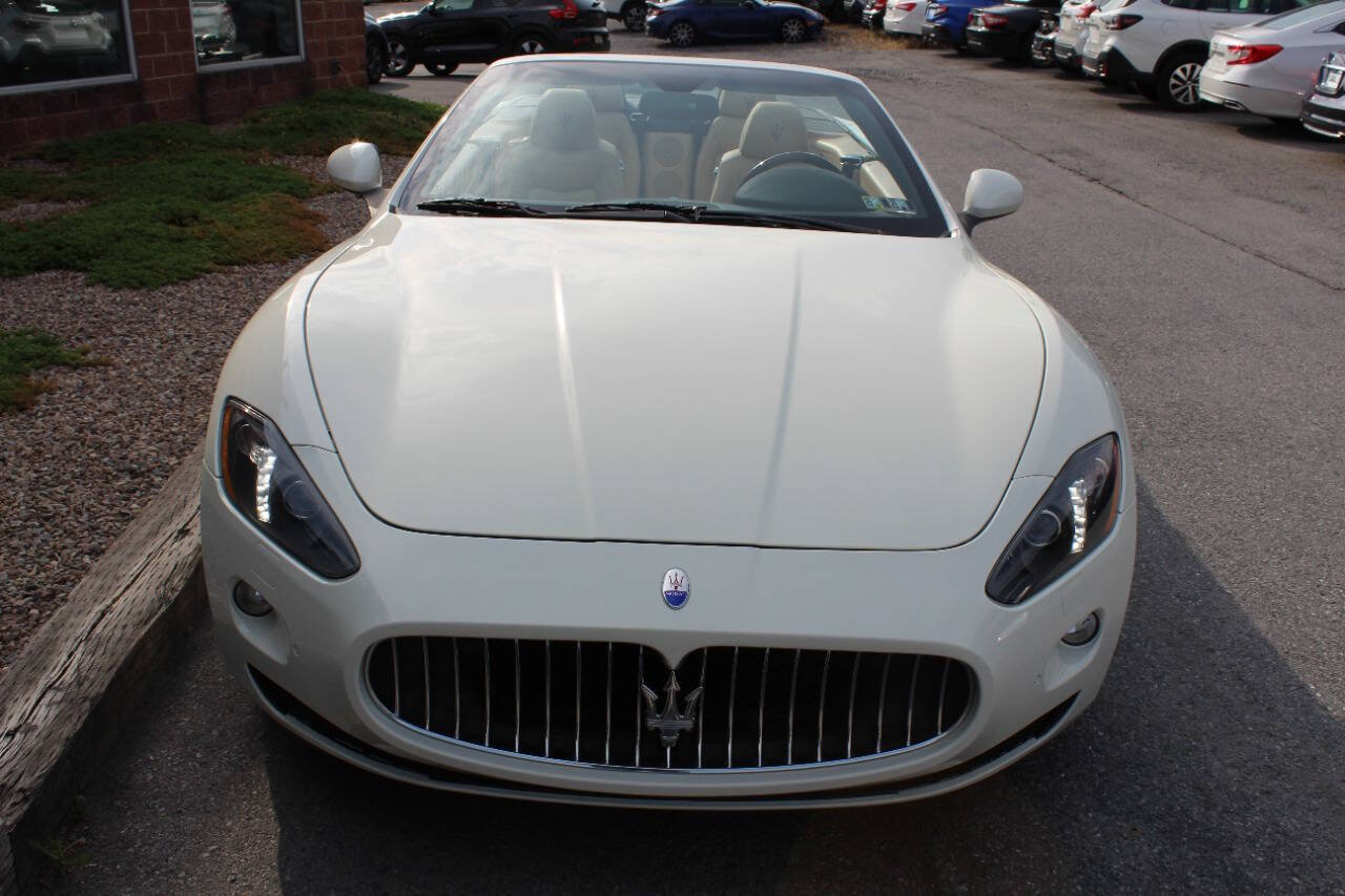 Used 2015 Maserati GranTurismo Convertible RWD image 4