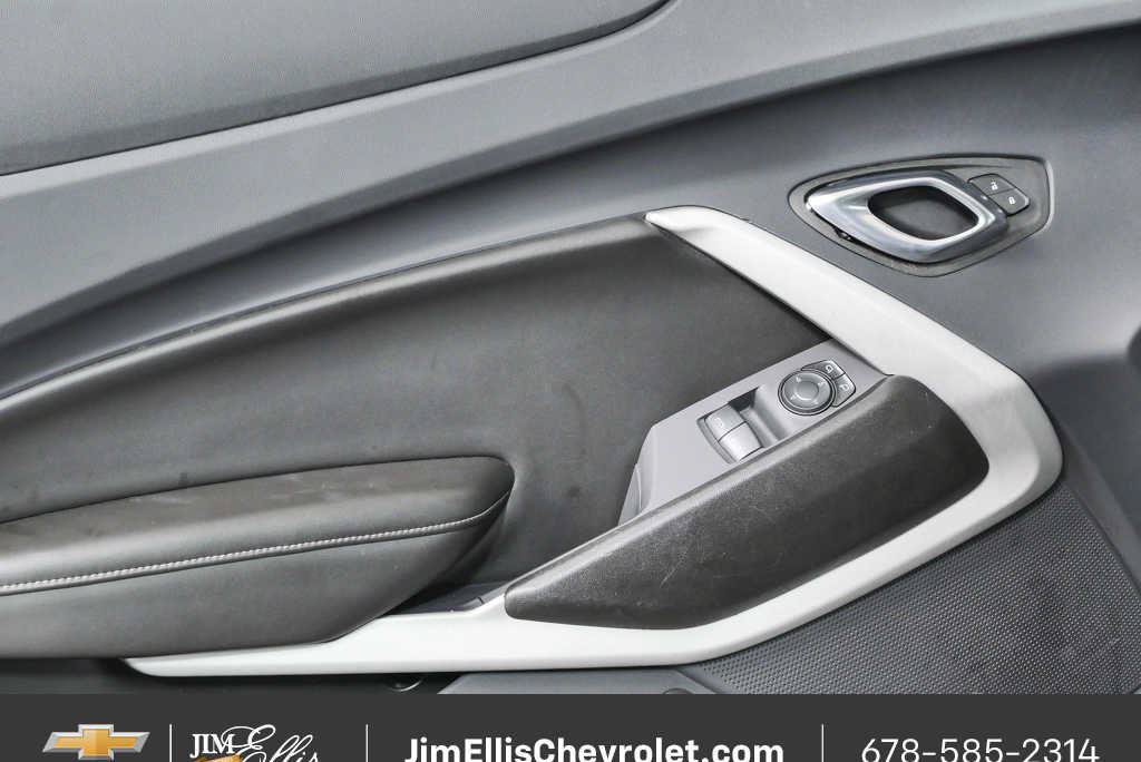 Certified 2023 Chevrolet Camaro LT RWD image 6