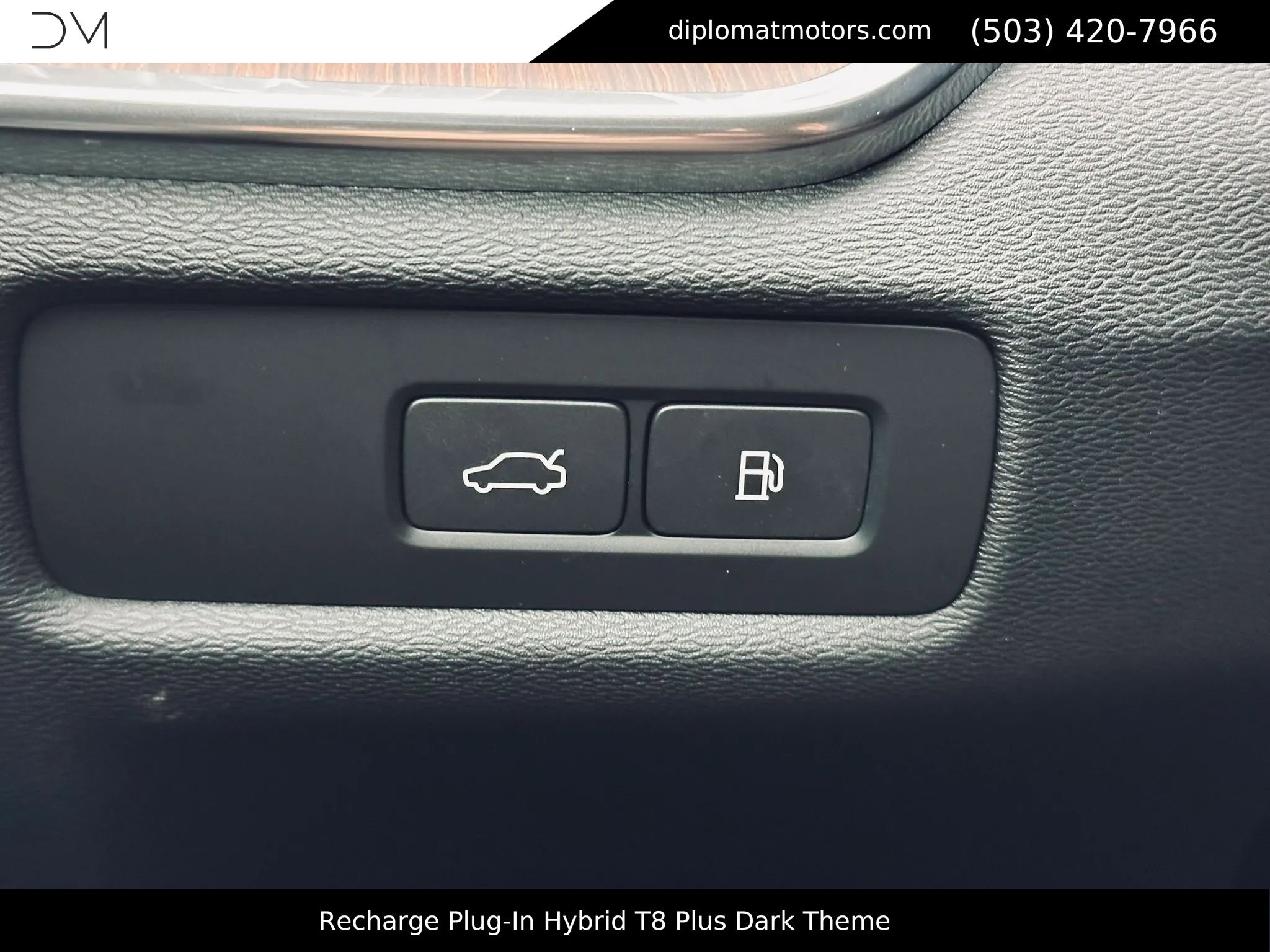 Used 2023 Volvo S60 T8 Plus AWD/4WD image 32