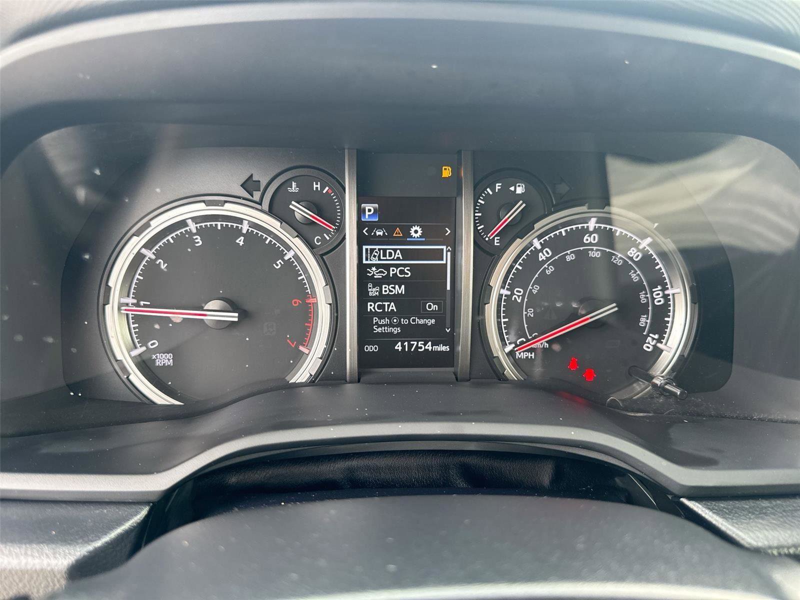 Used 2022 Toyota 4Runner TRD Off-Road Premium image 10