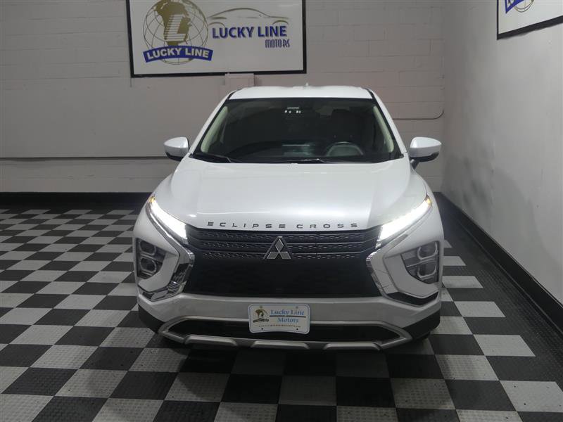 Used 2023 Mitsubishi Eclipse Cross SE AWD/4WD image 3