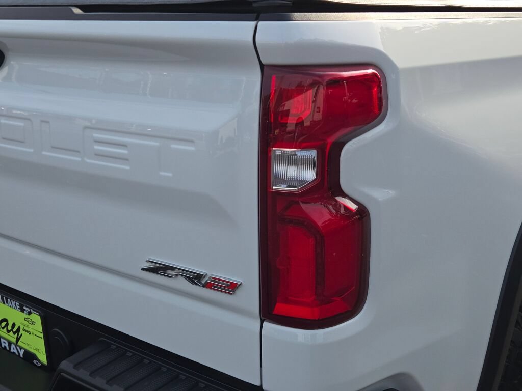 Certified 2023 Chevrolet Silverado 1500 ZR2 w/ Technology Package AWD/4WD image 14
