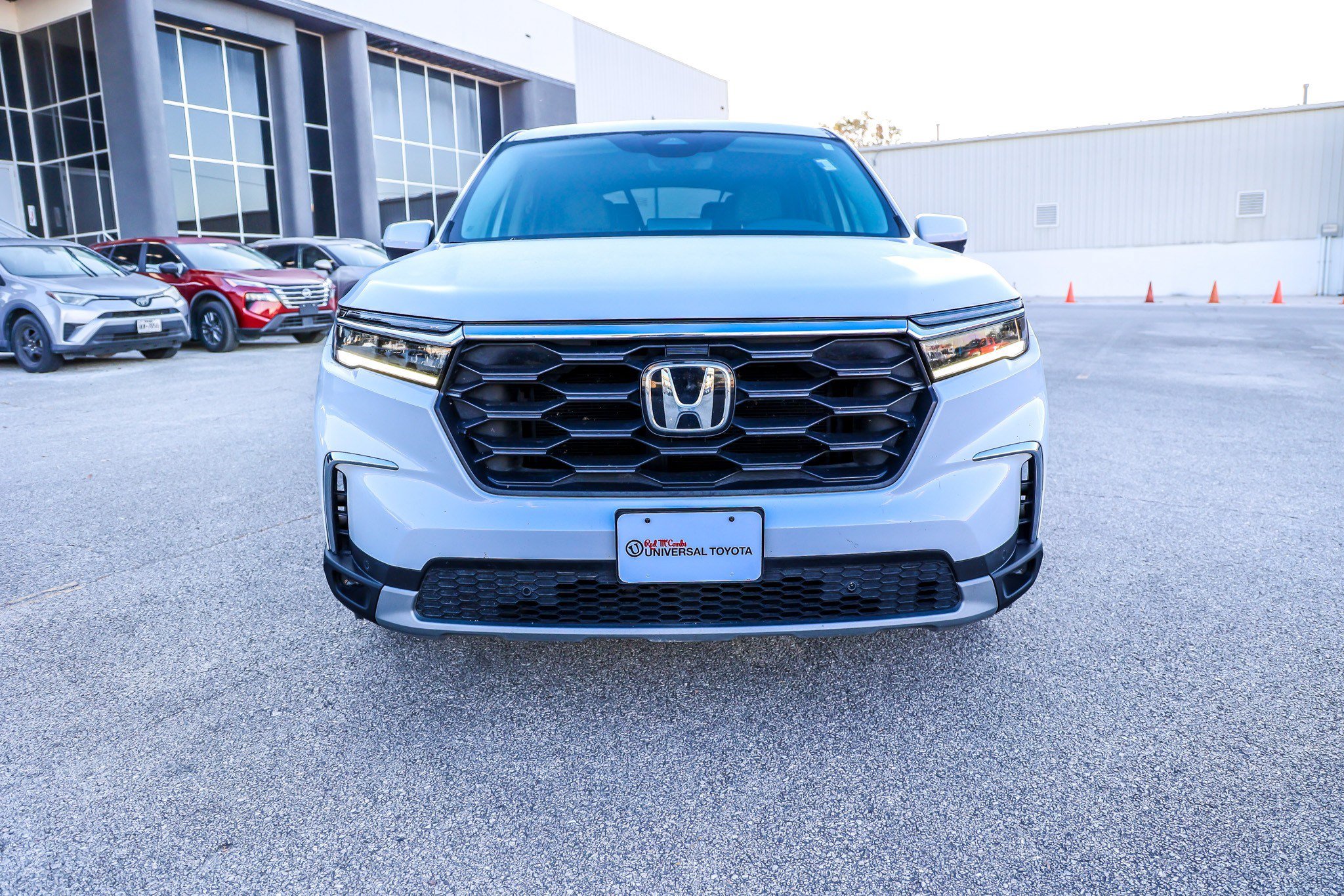Used 2024 Honda Pilot EX-L image 3