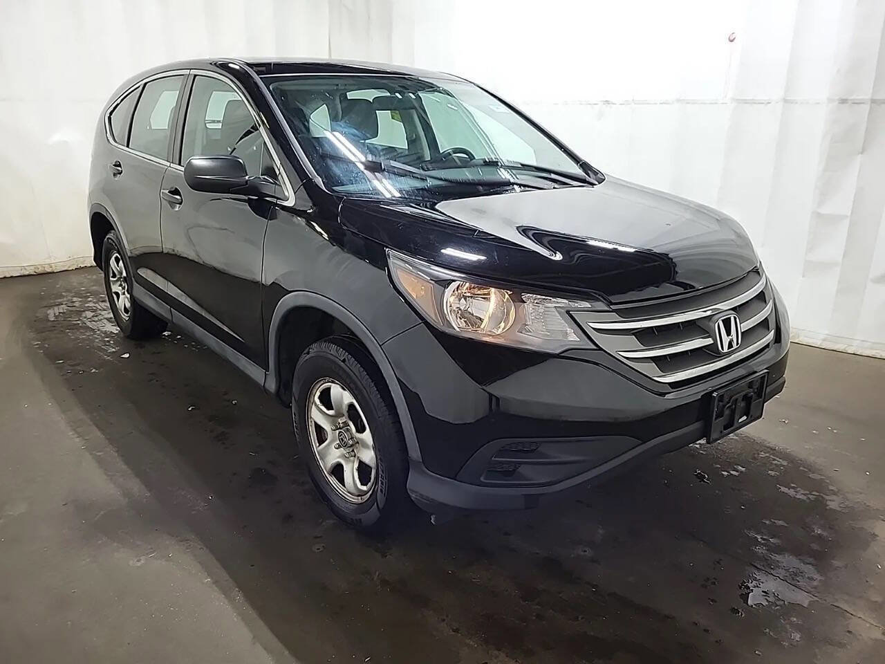 Used 2014 Honda CR-V LX image 2