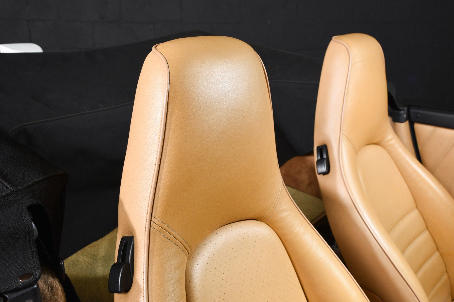 Used 1991 Porsche 911 Carrera image 23