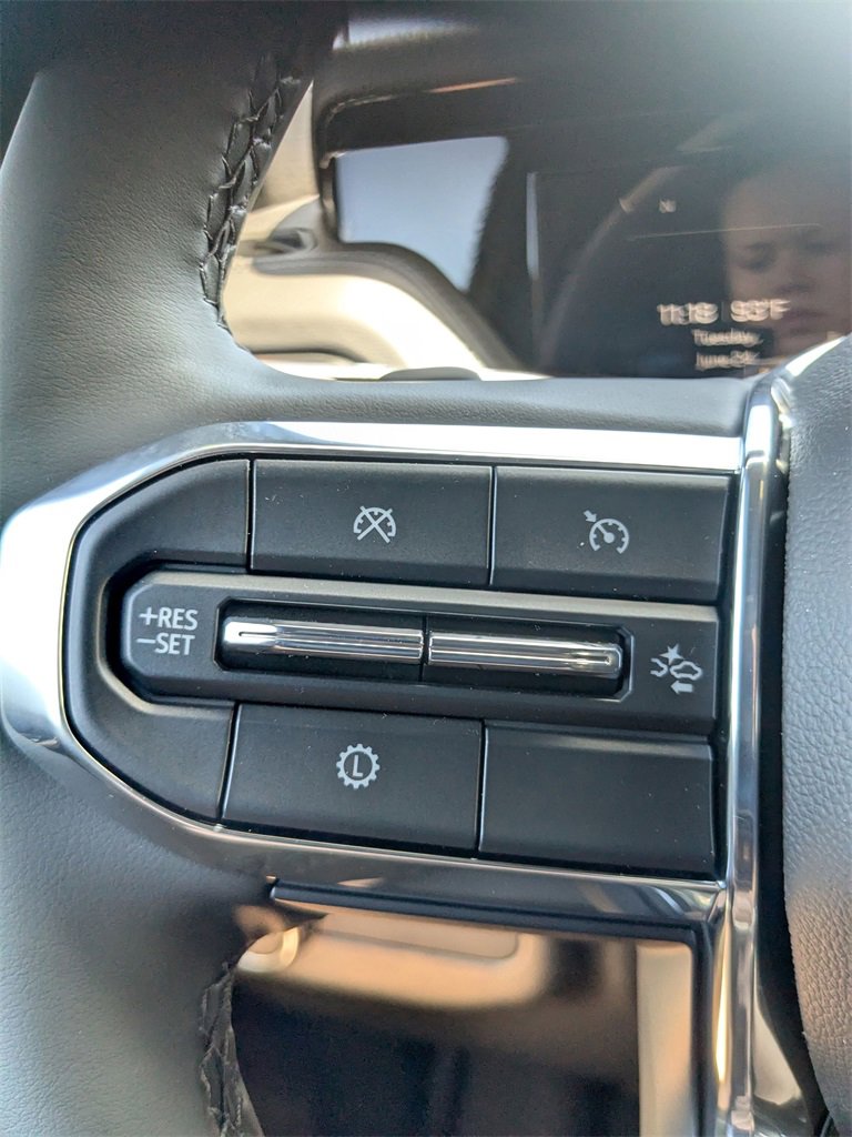 New 2025 GMC Yukon XL Denali w/ Sun & Power Step Package image 19
