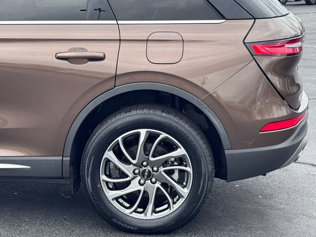 Used 2022 Lincoln Corsair FWD image 37