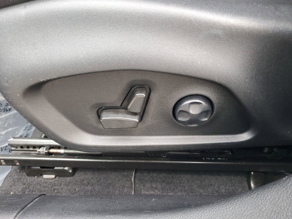 Used 2021 Jeep Compass Latitude image 18