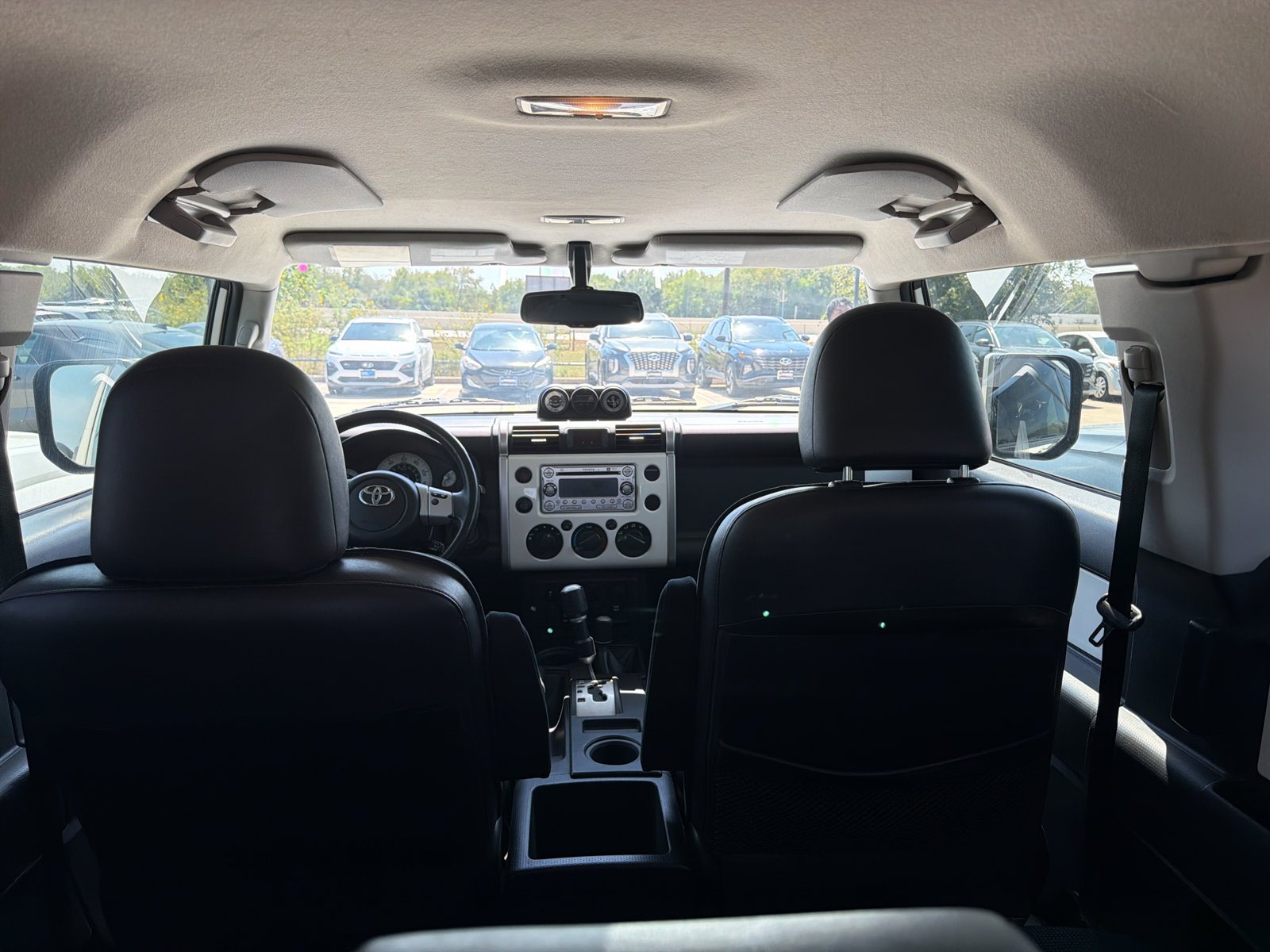 Used 2012 Toyota FJ Cruiser 4WD w/ Upgrade Pkg image 30