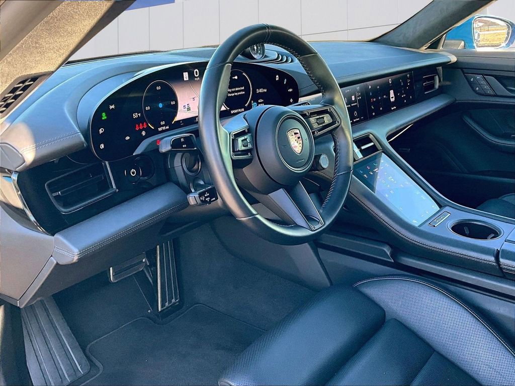 Certified 2024 Porsche Taycan GTS image 4