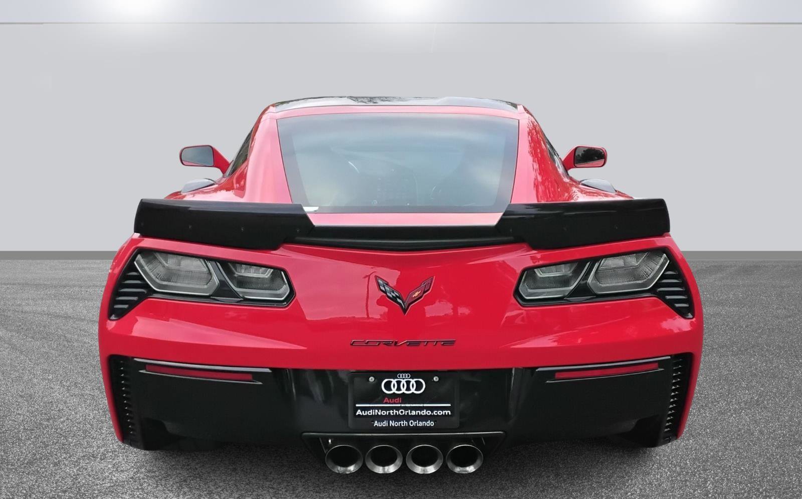 Used 2015 Chevrolet Corvette Z06 w/ 3LZ Preferred Equipment Group image 5