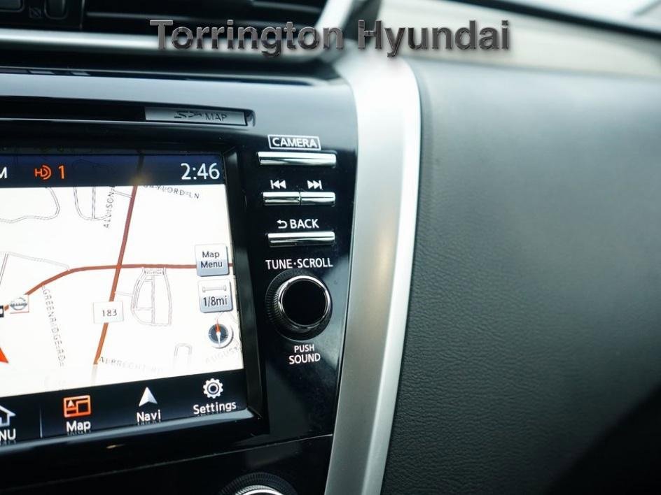 Used 2015 Nissan Murano SV w/ Premium Package image 15