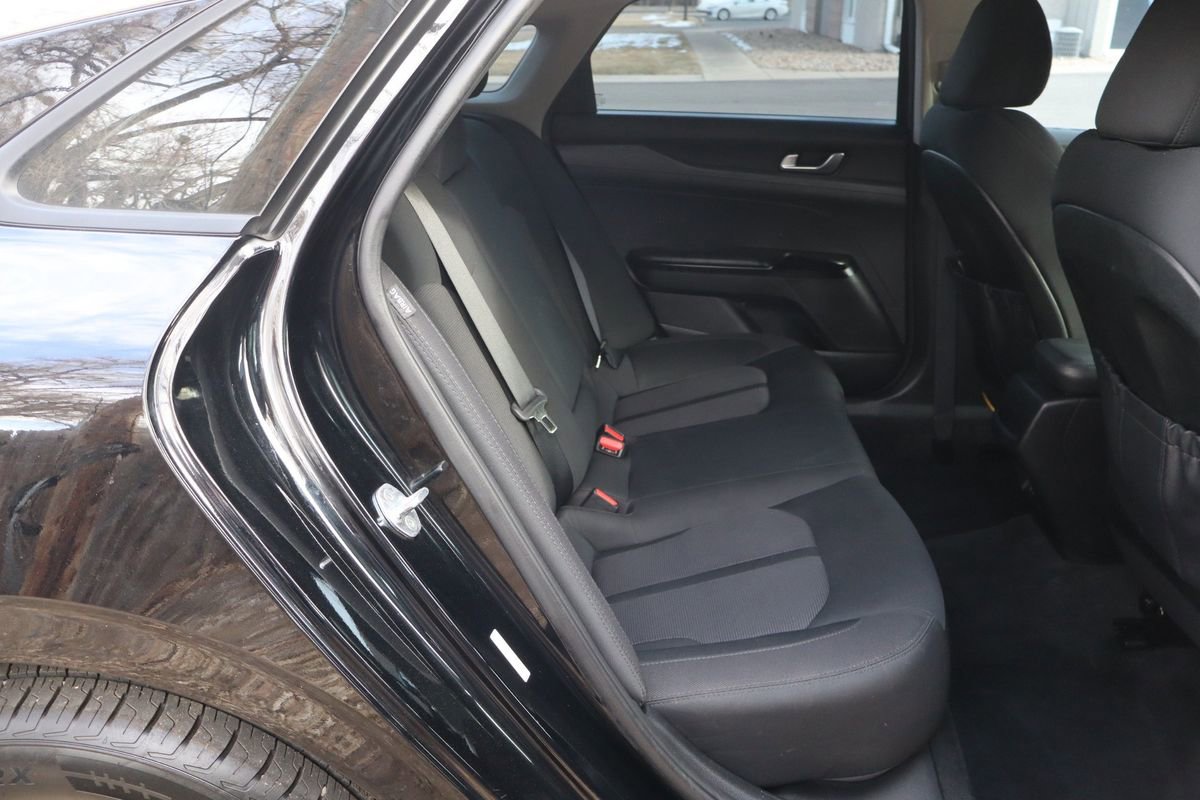 Used 2023 Kia K5 LXS image 21