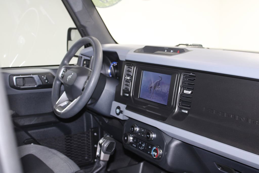 Used 2023 Ford Bronco 4-Door AWD/4WD image 27