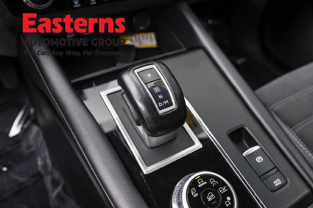 Used 2024 Mitsubishi Outlander SE AWD/4WD image 14