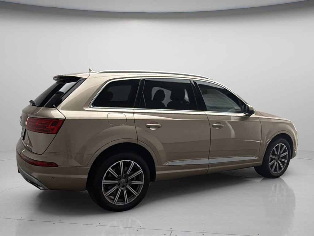 Used 2019 Audi Q7 3.0T Prestige w/ Prestige Package AWD/4WD image 6