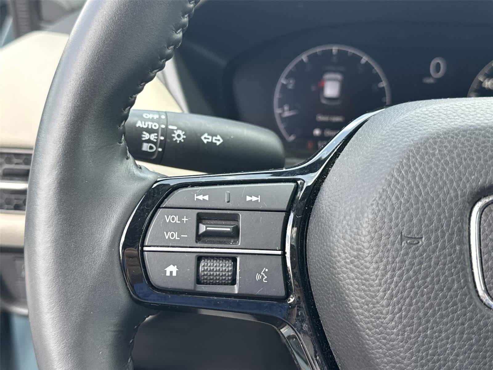 Used 2024 Honda HR-V EX-L image 21