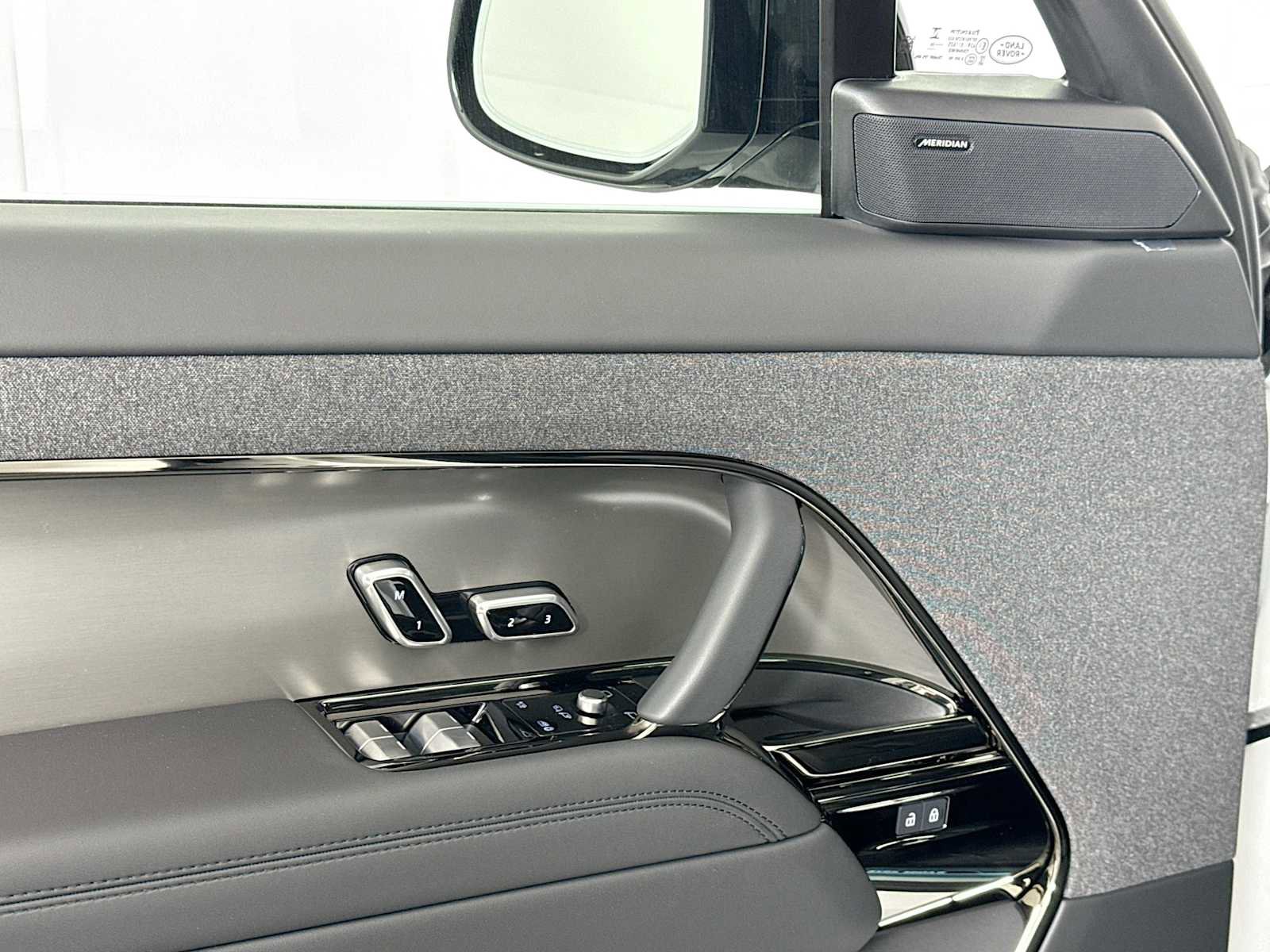 New 2026 Land Rover Range Rover Sport S AWD/4WD image 18
