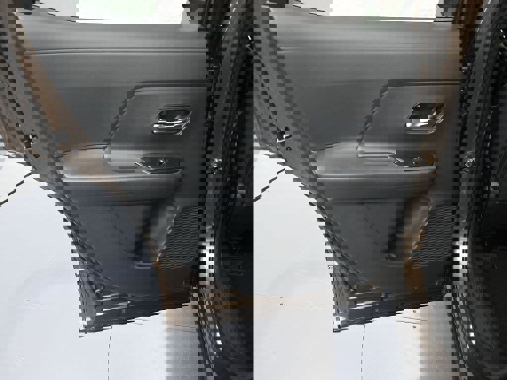 New 2026 Nissan Kicks SV image 19