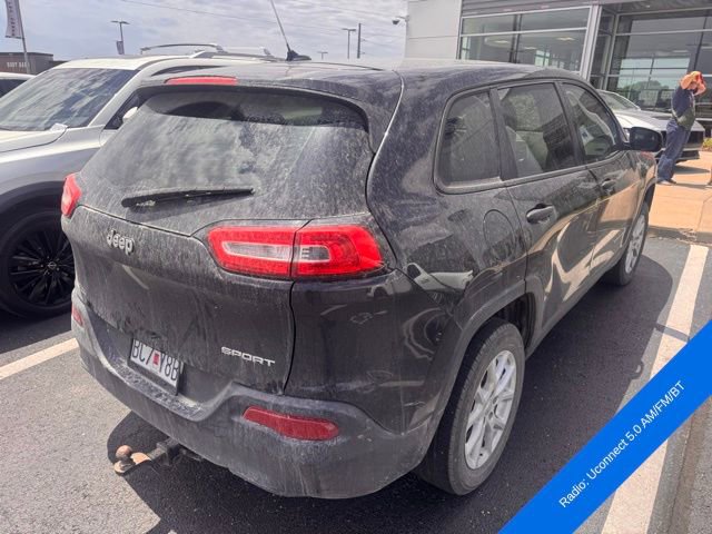 Used 2015 Jeep Cherokee Sport w/ Cold Weather Group FWD image 3