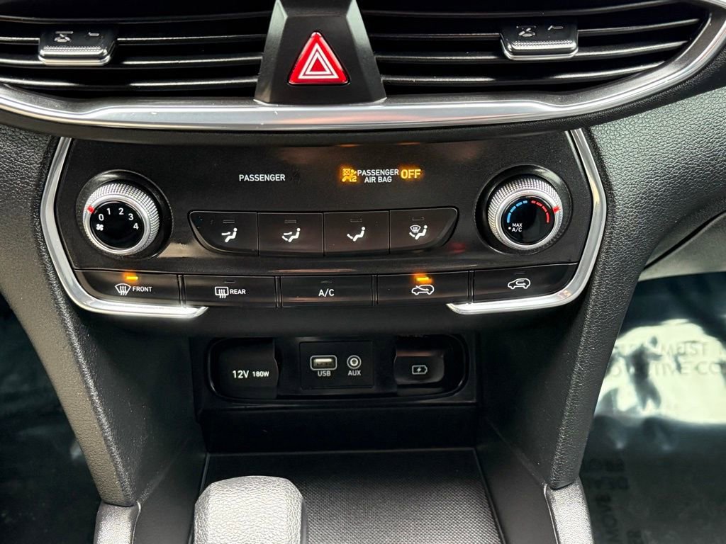 Used 2019 Hyundai Santa Fe SE image 31