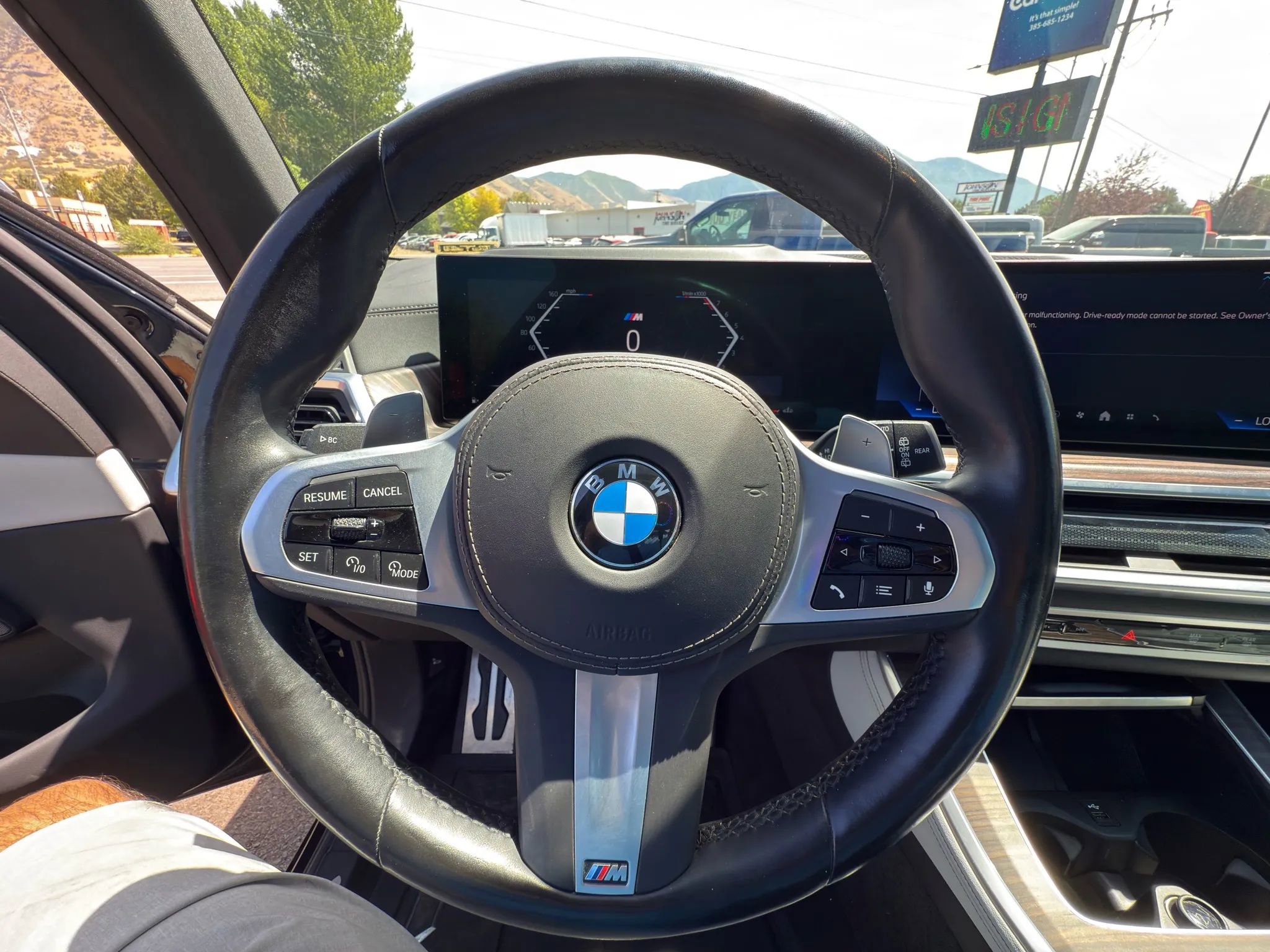 Used 2024 BMW X5 xDrive40i w/ M Sport Package image 32