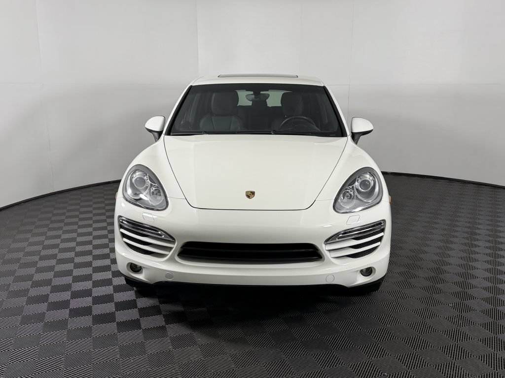 Used 2011 Porsche Cayenne AWD/4WD image 2