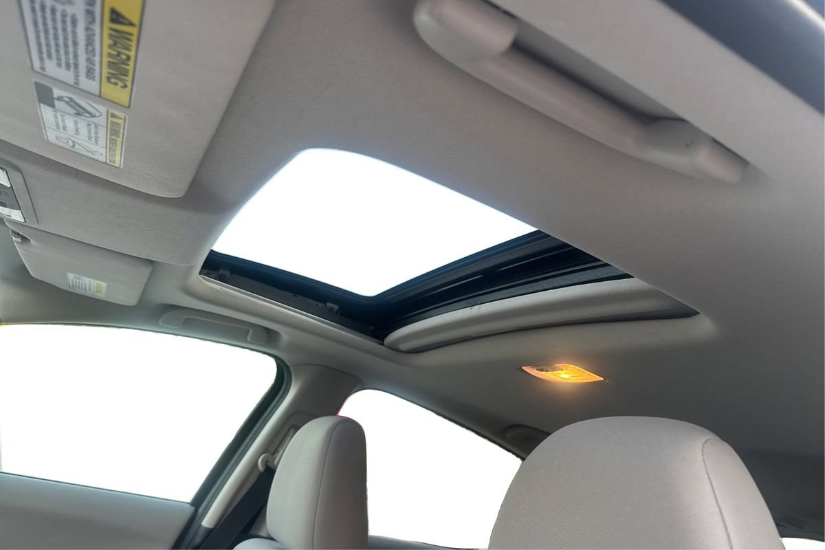 Used 2016 Honda HR-V EX image 21