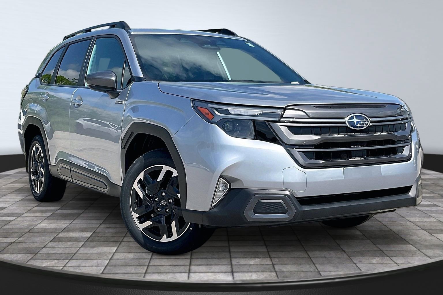 New 2026 Subaru Forester Touring AWD/4WD image 2